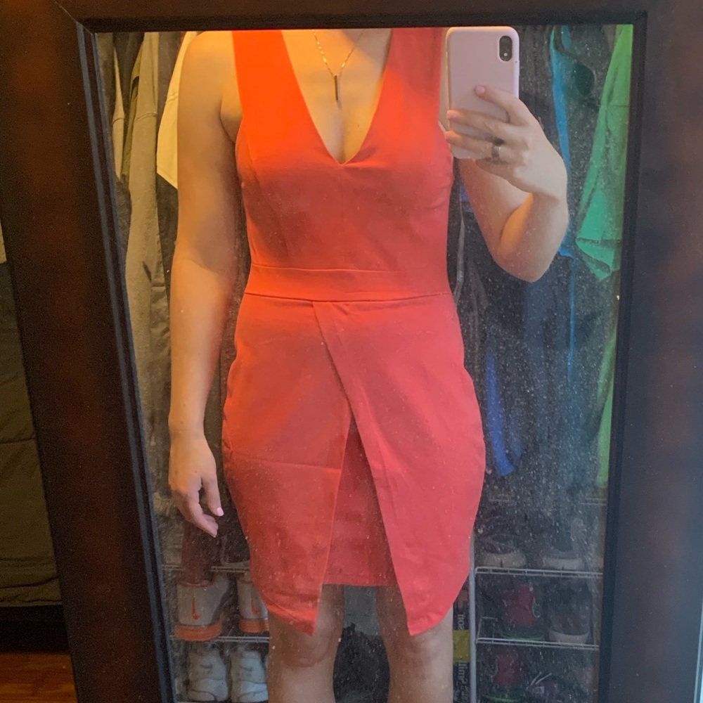 Pink Guess Dress - Picture 5 of 6